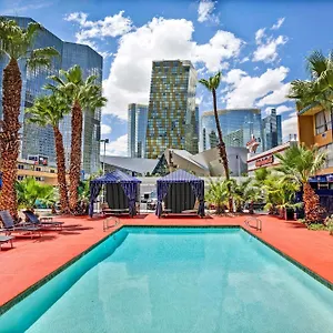 Travelodge By Wyndham Vegas Center Strip Motell
