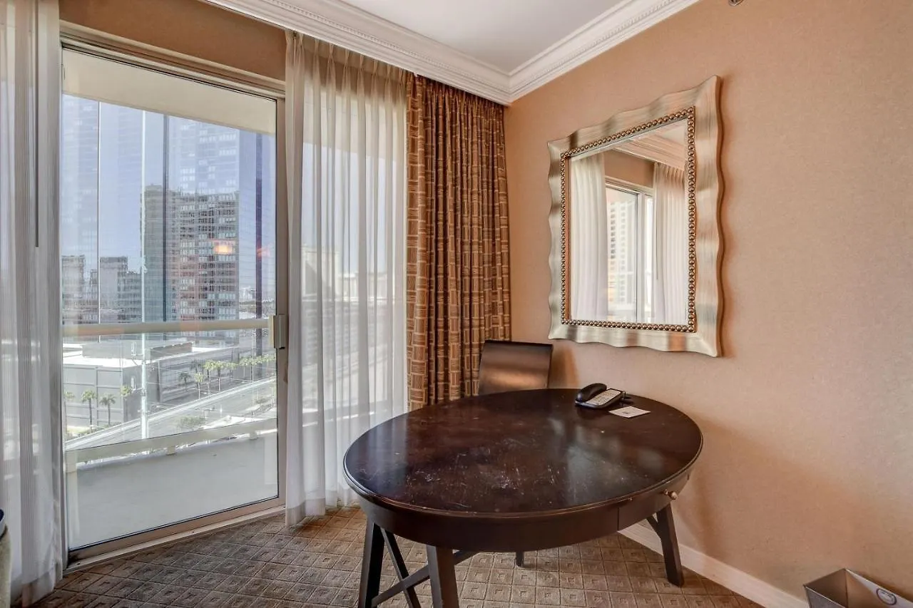 Strip & Sphere View! Privately Owned Condo Hotel-The Signature At Mgm Las Vegas Aparthotel